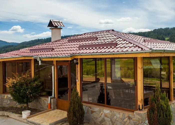 Семеен Хотел 