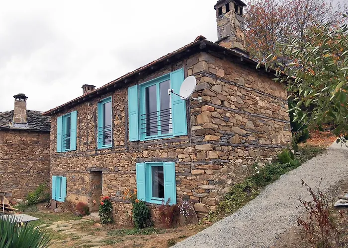 Вила 'Гнездото', Villa 'The Nest', Rhodope Mountains, Banite Vishnevo photo
