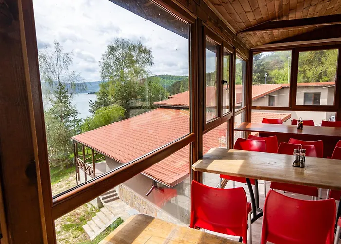 Комплекс Родопска Среща - Къщи И Апартаменти Batak photo