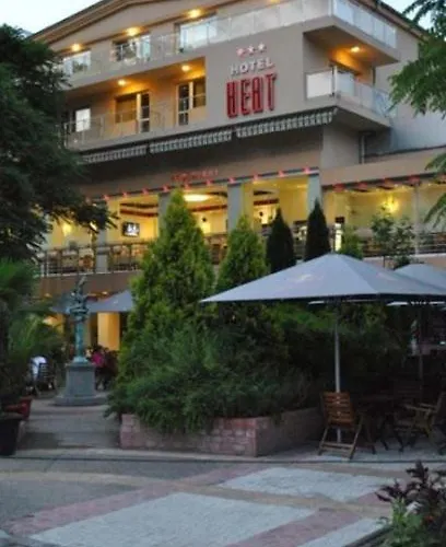 Heat Complex Family Hotel Peshtera  photo