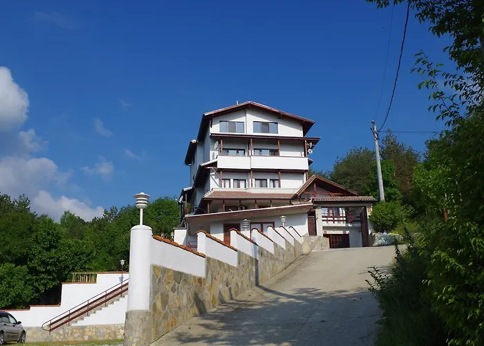 Family Hotel Diana Lyaskovo  photo
