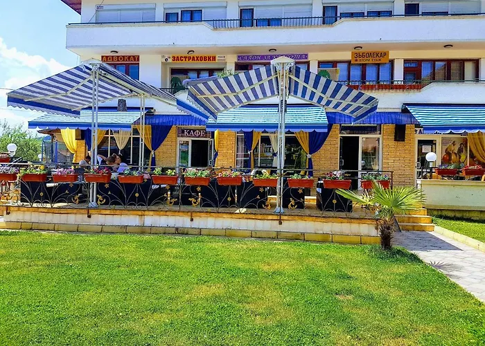 Семеен Хотел Арапов Family Hotel Arapov Draginovo photo